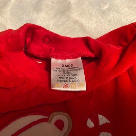 Baby Christmas Red Fleece Santa Sleeper Size 3 MTHS - Picture 3 of 6